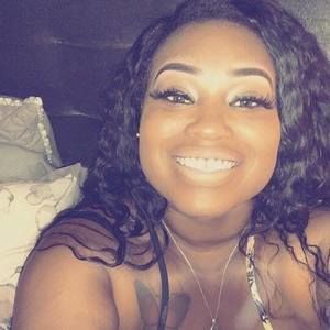 Meet your Posher, Chrissy